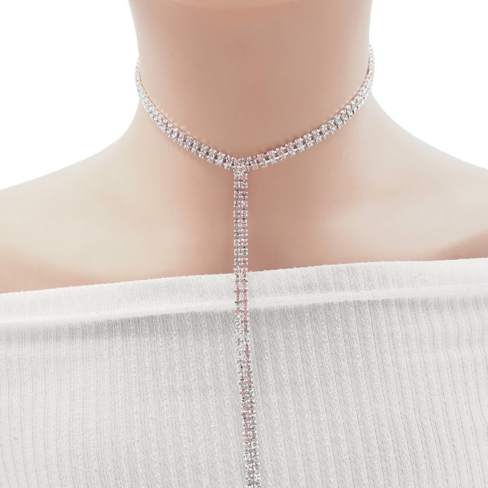 Take me to London Necklace